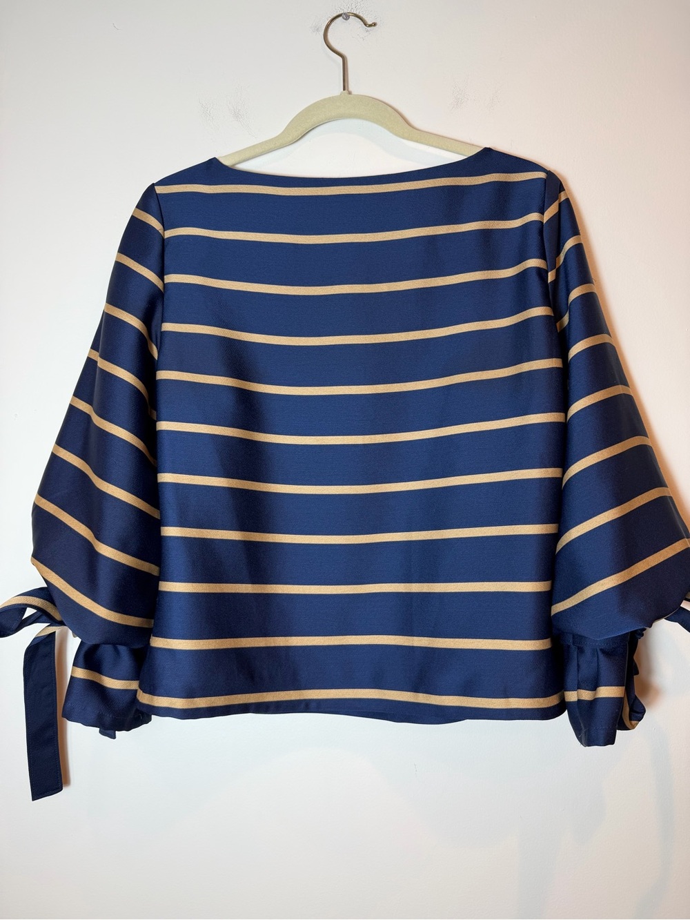 Banana Republic Navy Gold Striped Boatneck Blouse Tie Cuff Long Sleeve Office SM - Picture 8 of 11
